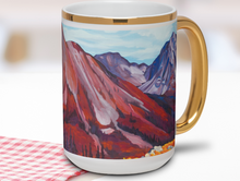 Load image into Gallery viewer, Metallic Accents Gold Mug